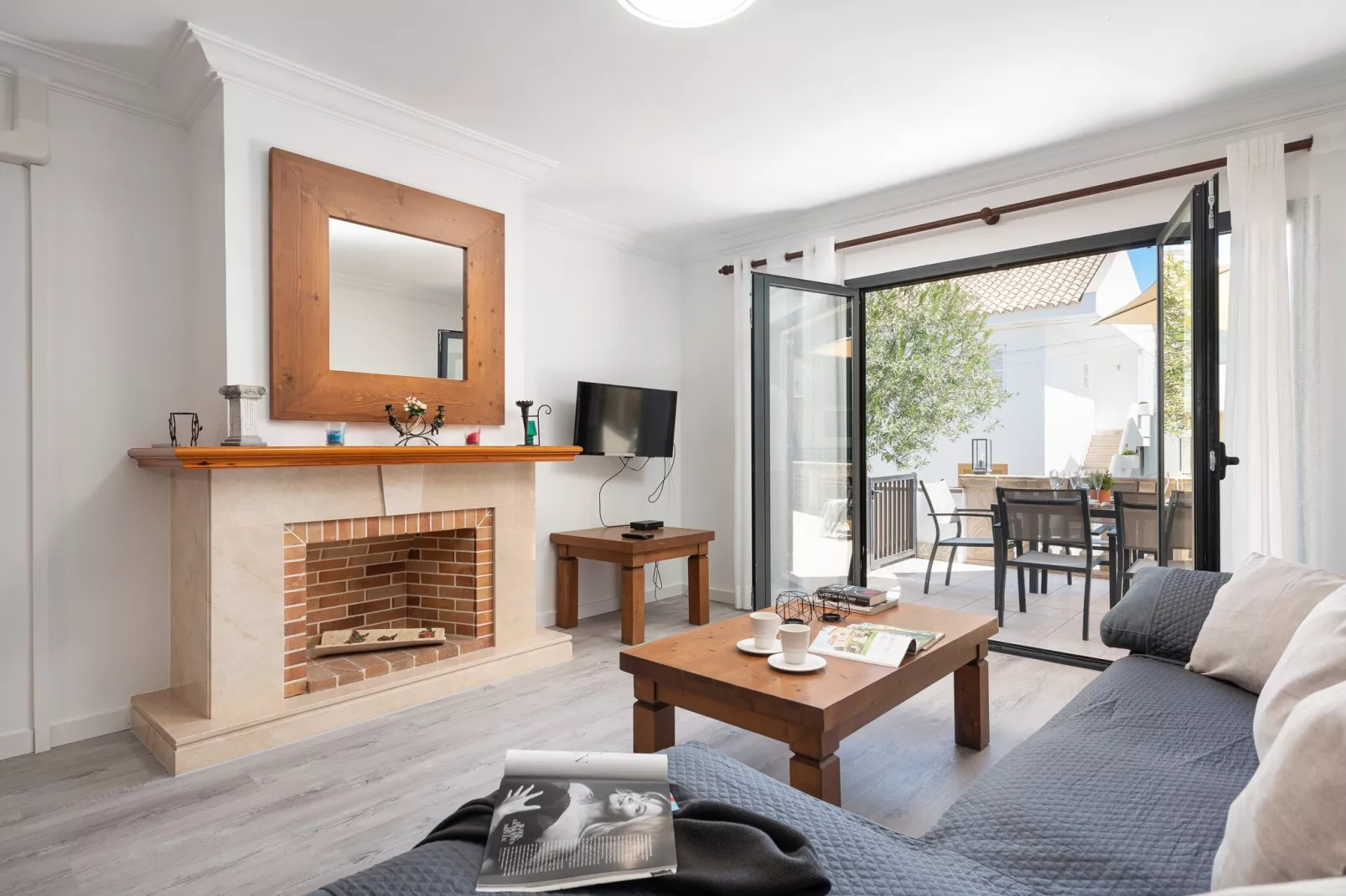 Villa Canta-Image-tags.