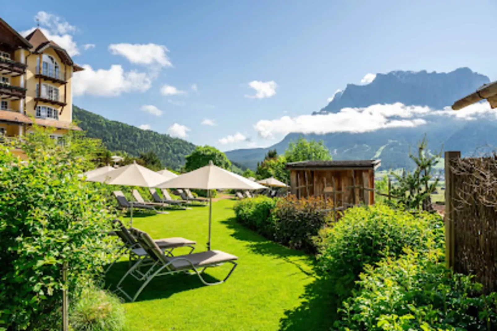 Zugspitz Suites Lermoos 7-Tuinen zomer