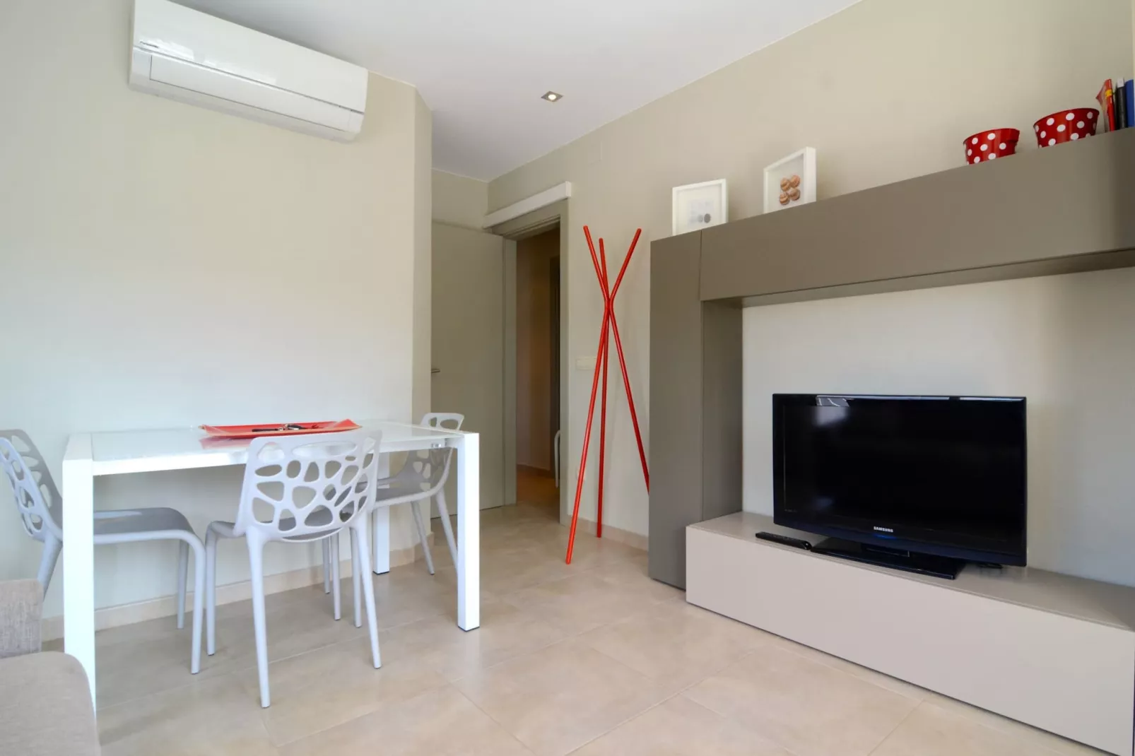 APARTMENT RIELLS DE MAR A5 2D-Woonkamer