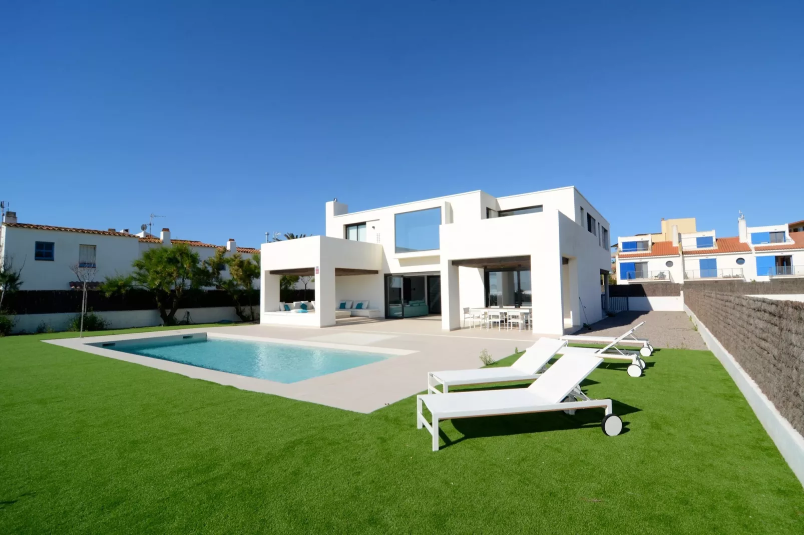 VILLA PINELL-Tuinen zomer