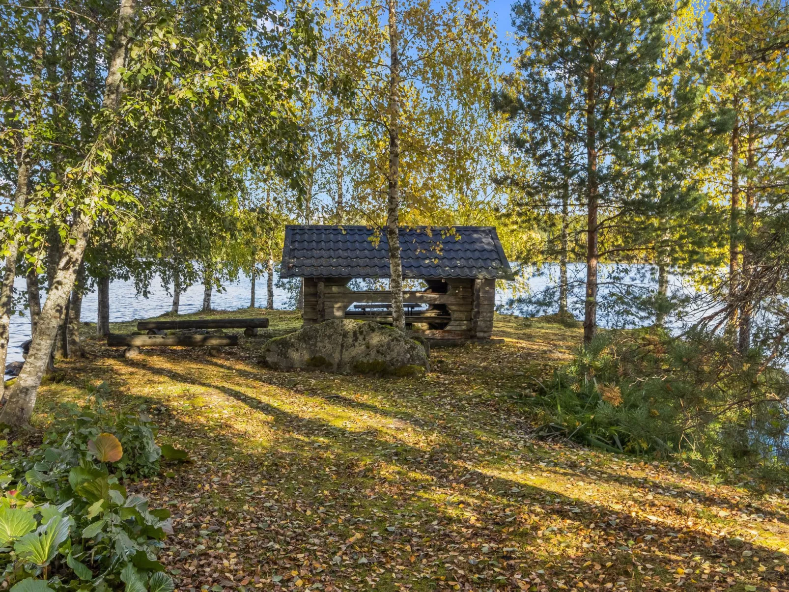 Laura-Buiten