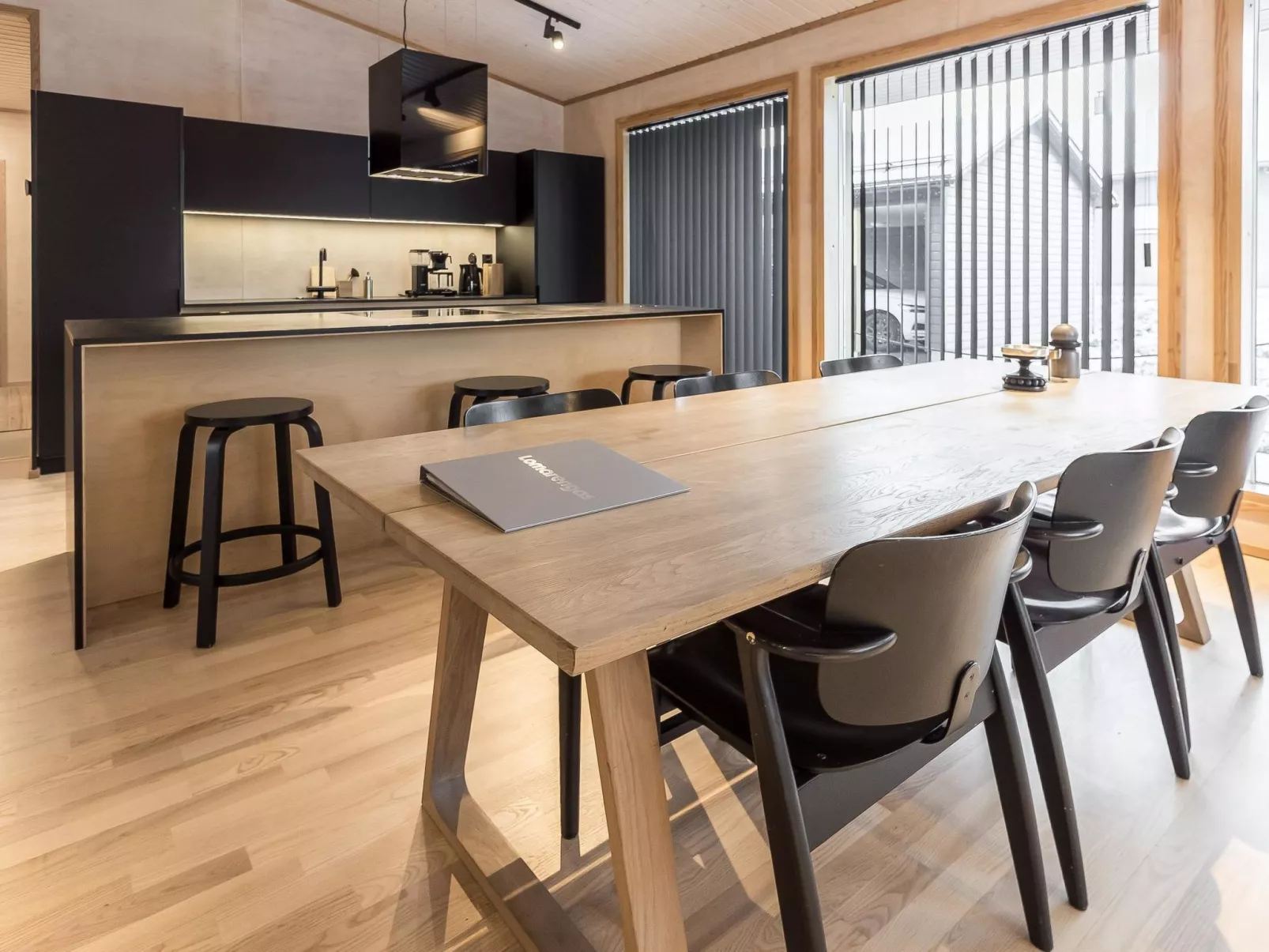 Villa plywood-Binnen
