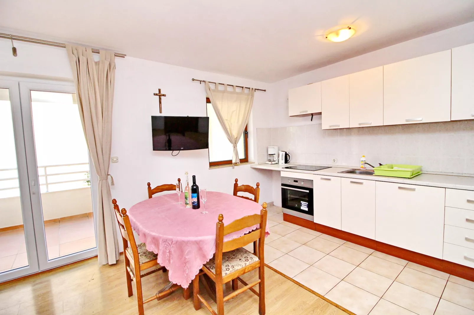 Apartments Marković Orebić-  Two Bedroom Apartment with Terrace and Garden View (A1)-Eetkamer