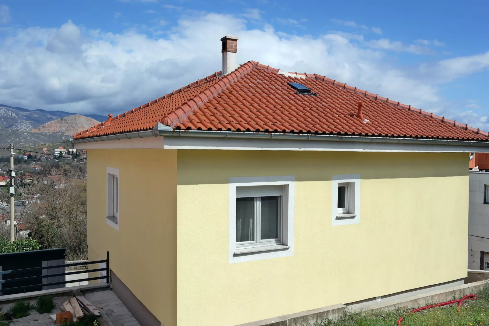 Apartment Sarah-Buitenkant zomer