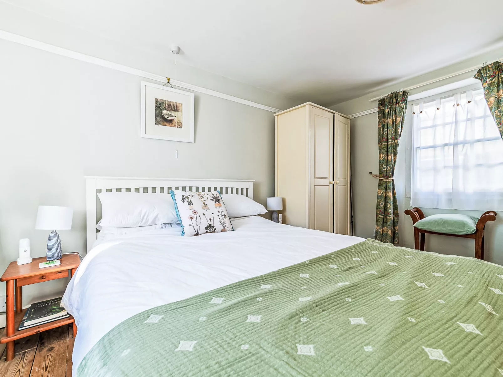 Seaforth Cottage-Binnen