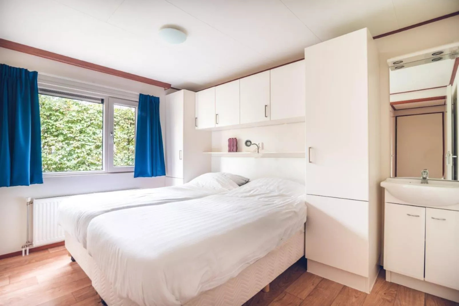 Bungalow Chalet+ | 2 - 6 people-Slaapkamer