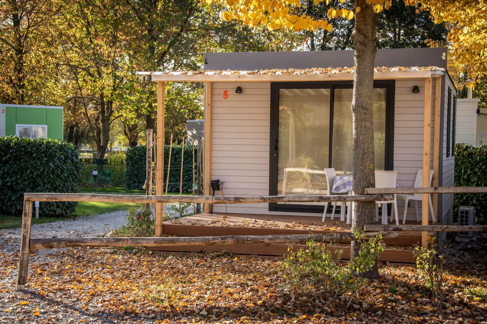 RESIDENCE ALBA VILLAGE / Studio Apartment 2 Personen M2-Buitenkant zomer