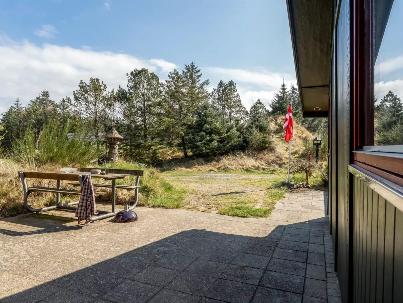 "Nimrod" - 800m from the sea-Buiten