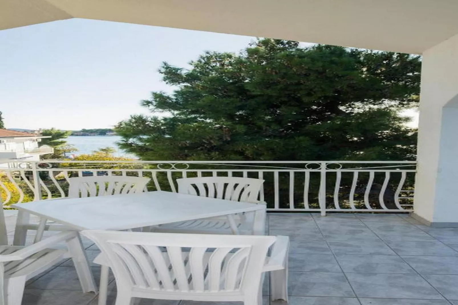 Apartments Gaj Brodarica - A7-Terrasbalkon