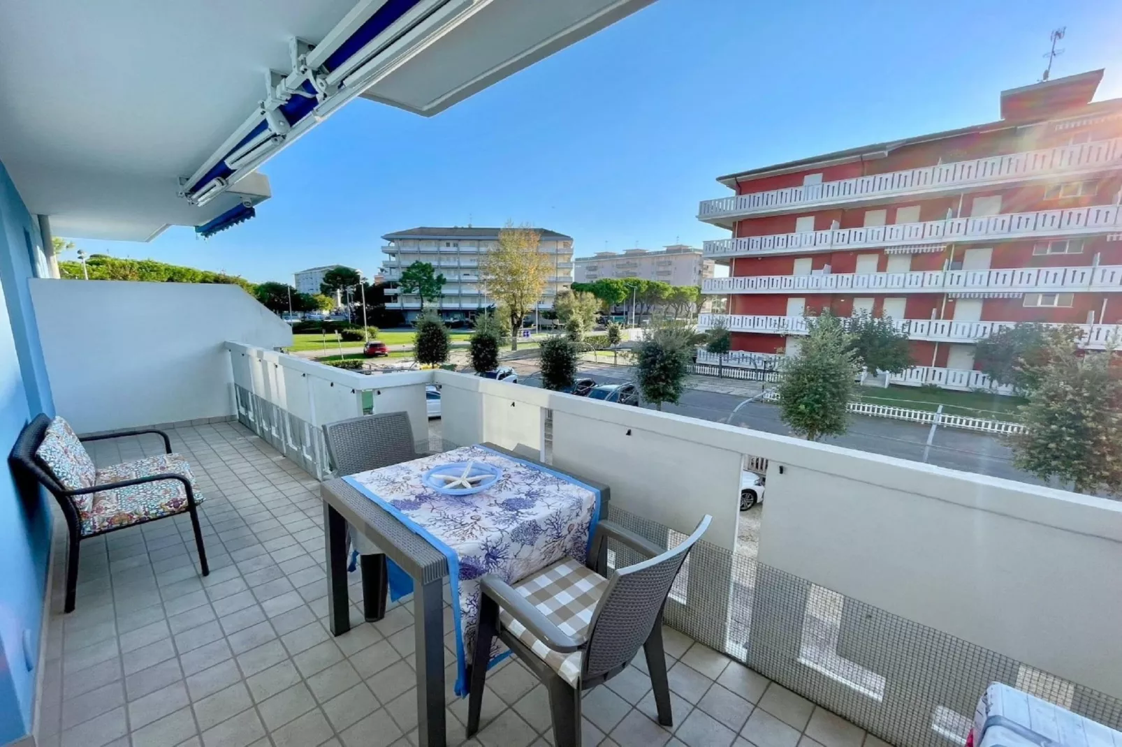 Lepanto 25-Terrasbalkon