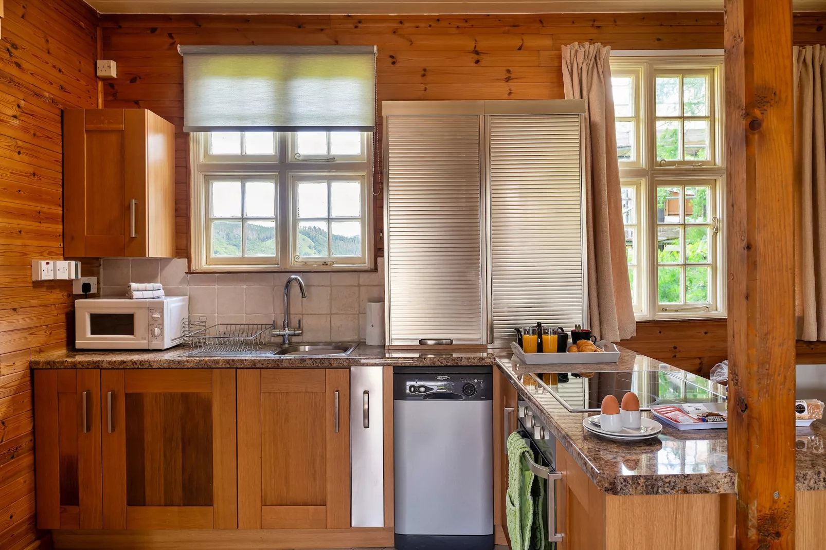 Toll Bridge Cottage-Keuken