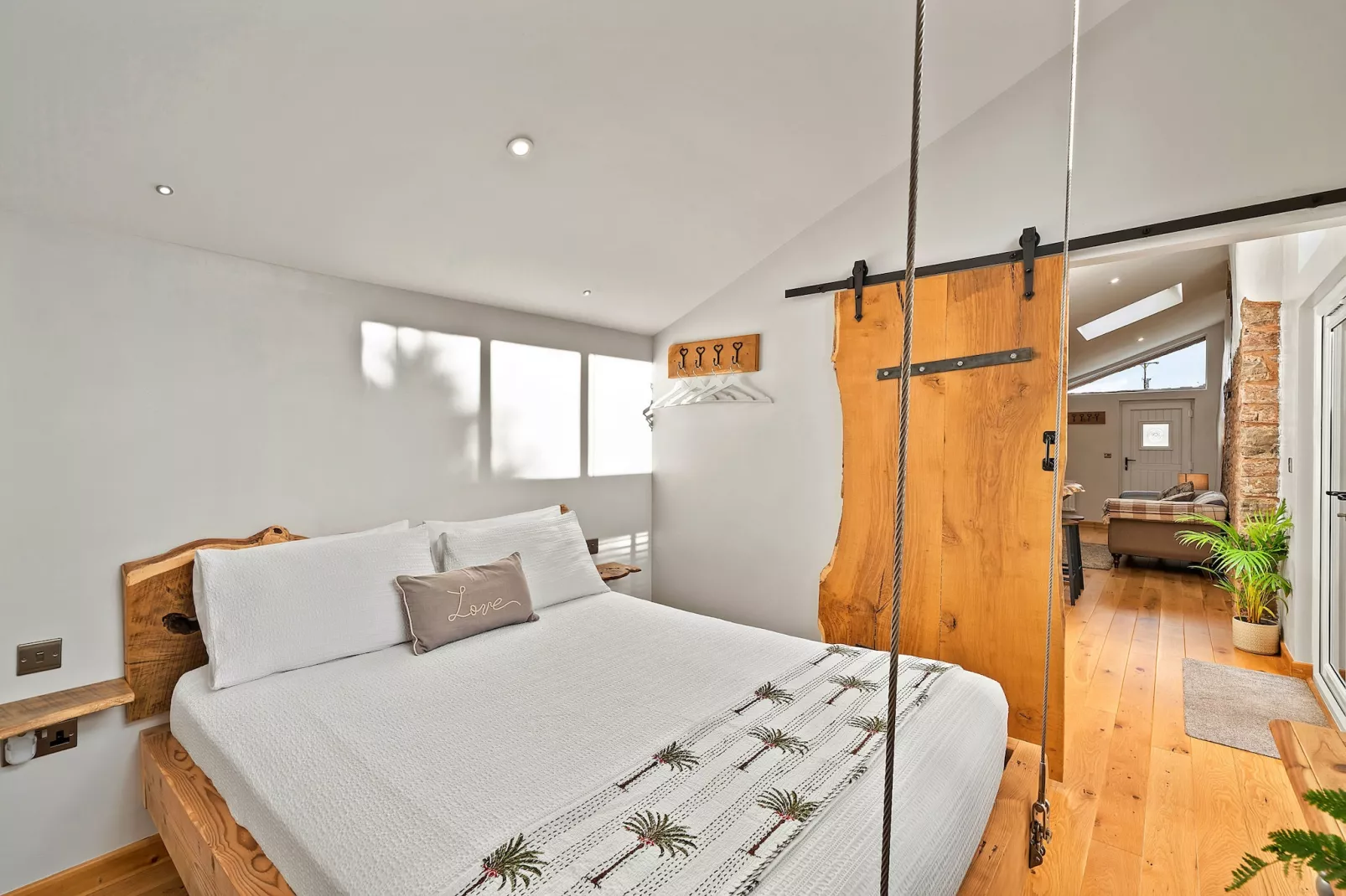 Hillfarrow Hideaway