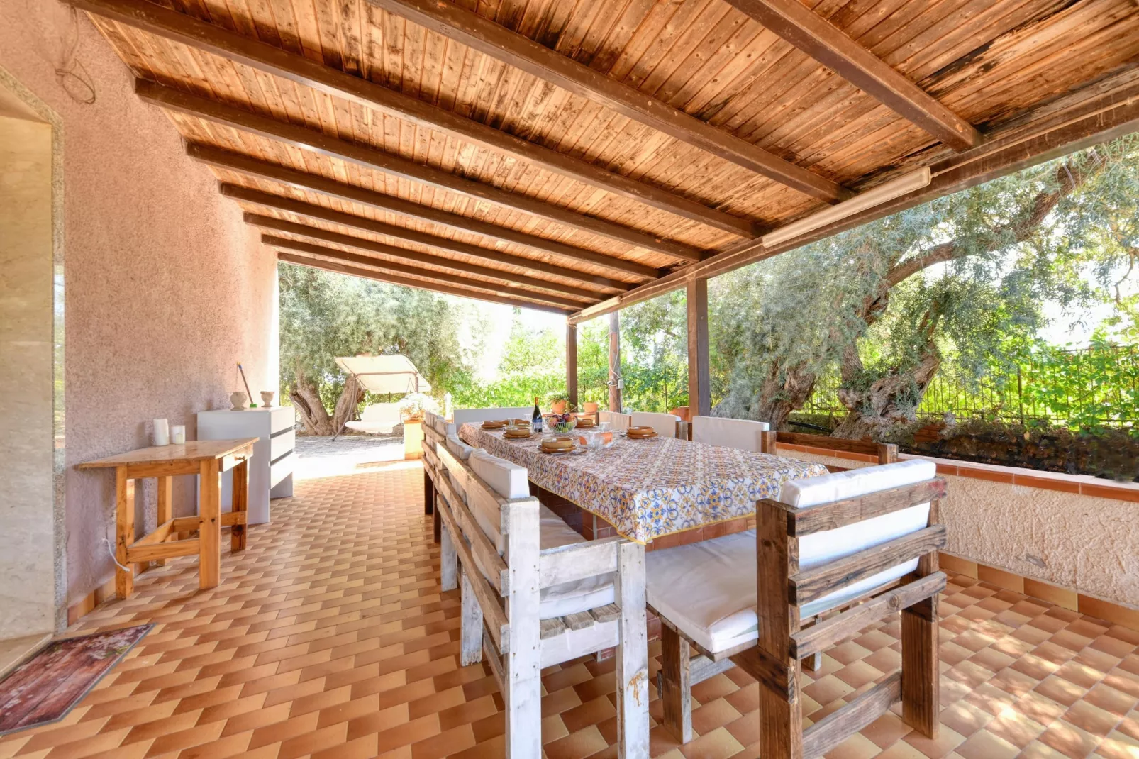 Villa Giugiò mit Privatpool-Terrasbalkon