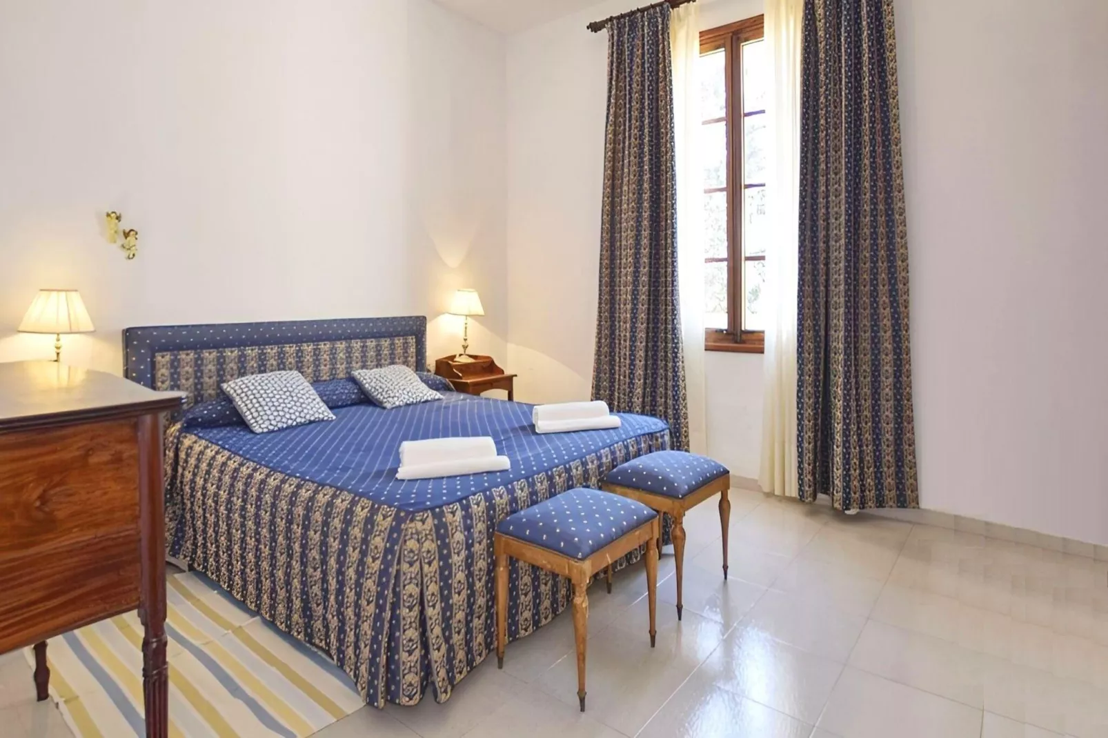 Son Granada-Slaapkamer