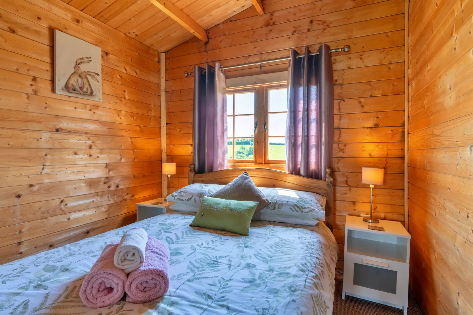 Pastures Green Cabin-Slaapkamer