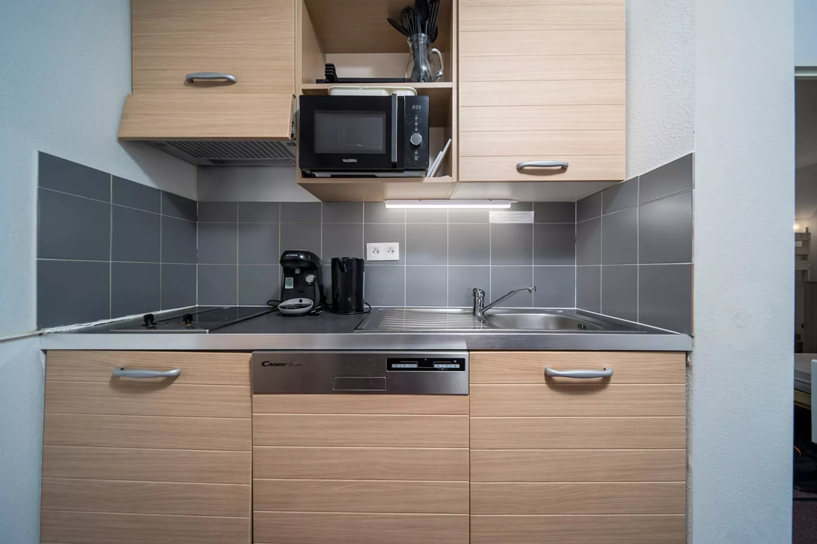 C. du Verdon N°2107 ST5-Keuken