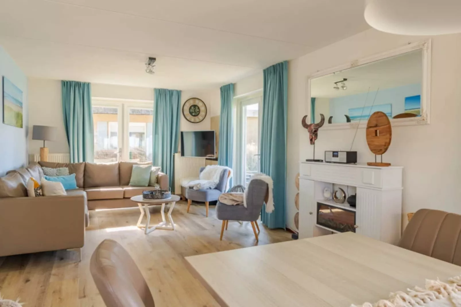 Vakantiepark Duynzicht 3-Eetkamer