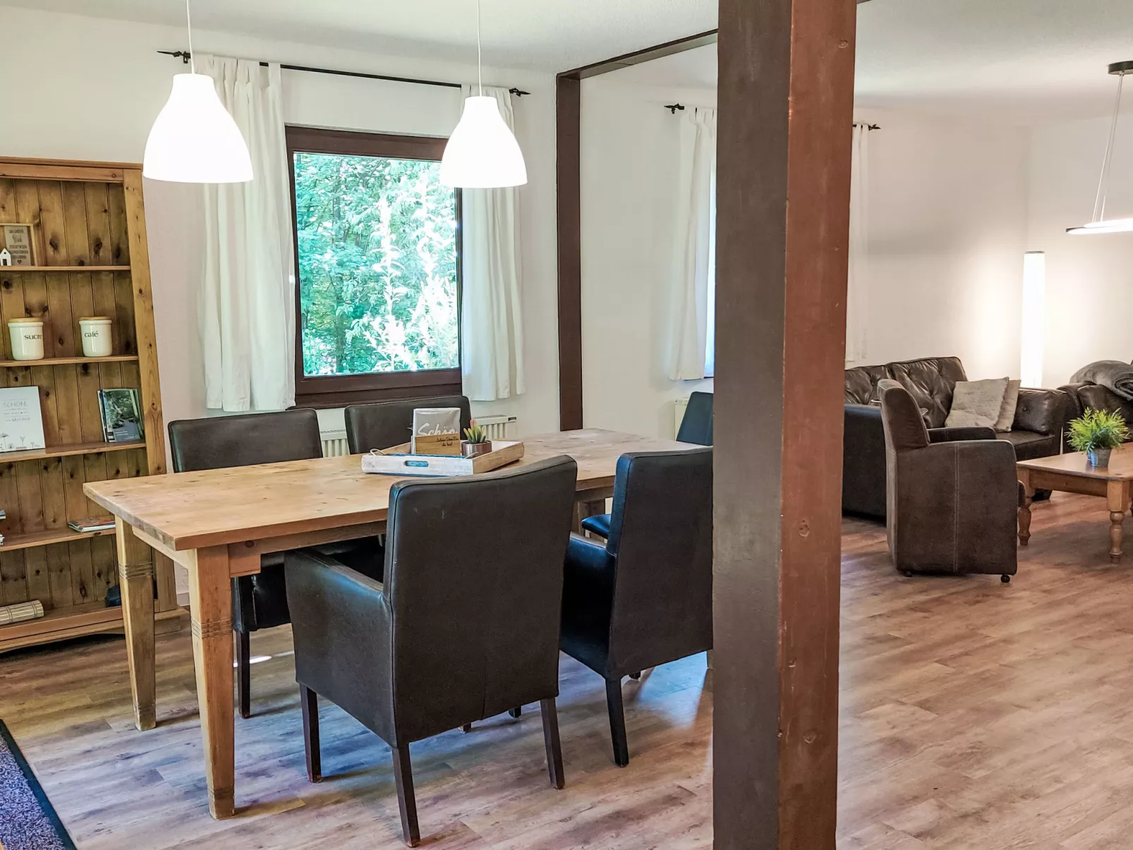 Sternberg 225/227 Ganzes Haus