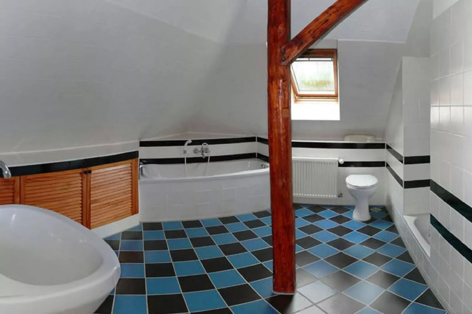 Villa Rotschönberg-Badkamer
