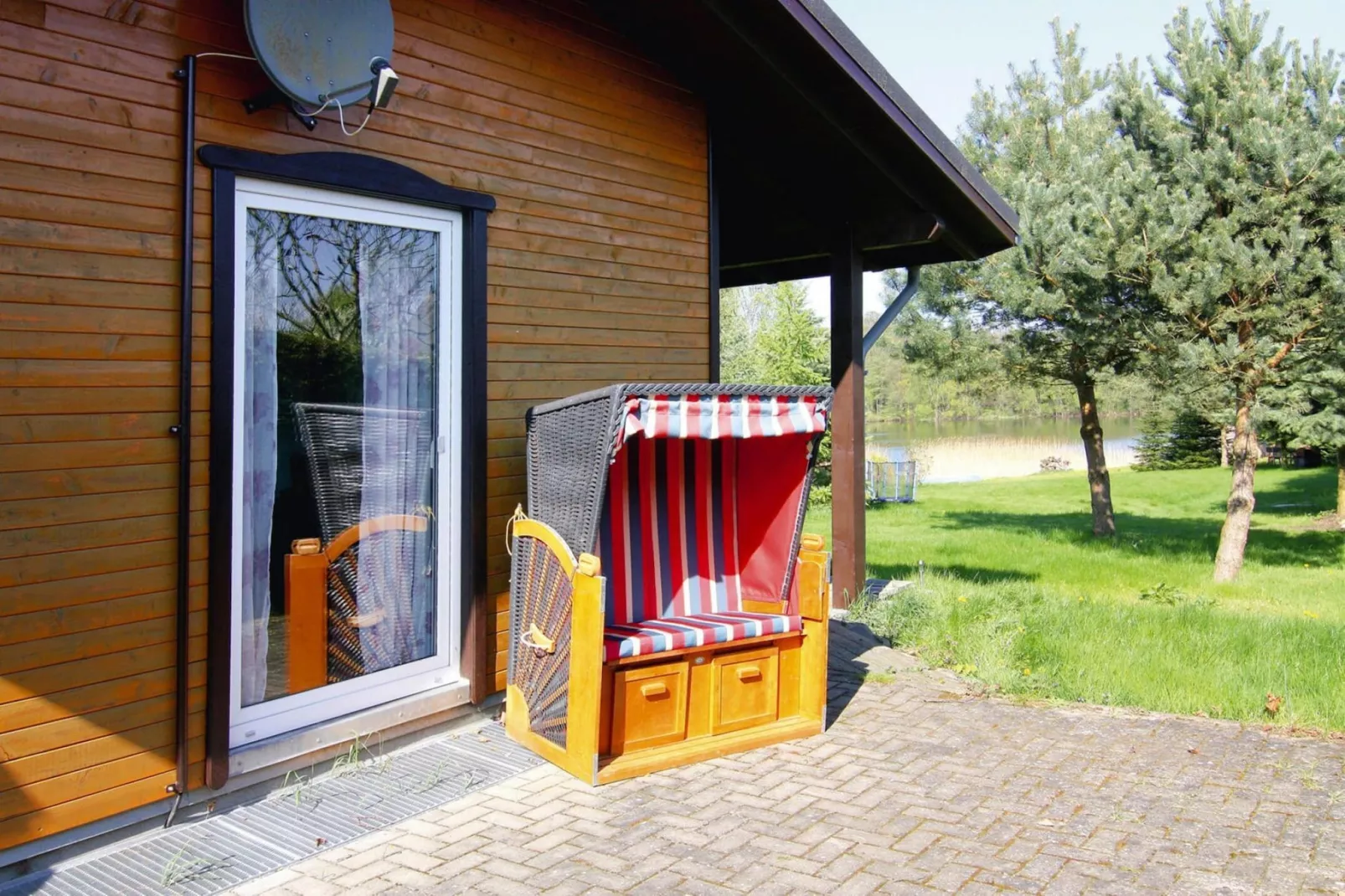 Ferienhaus Seeblick-Buitenkant zomer