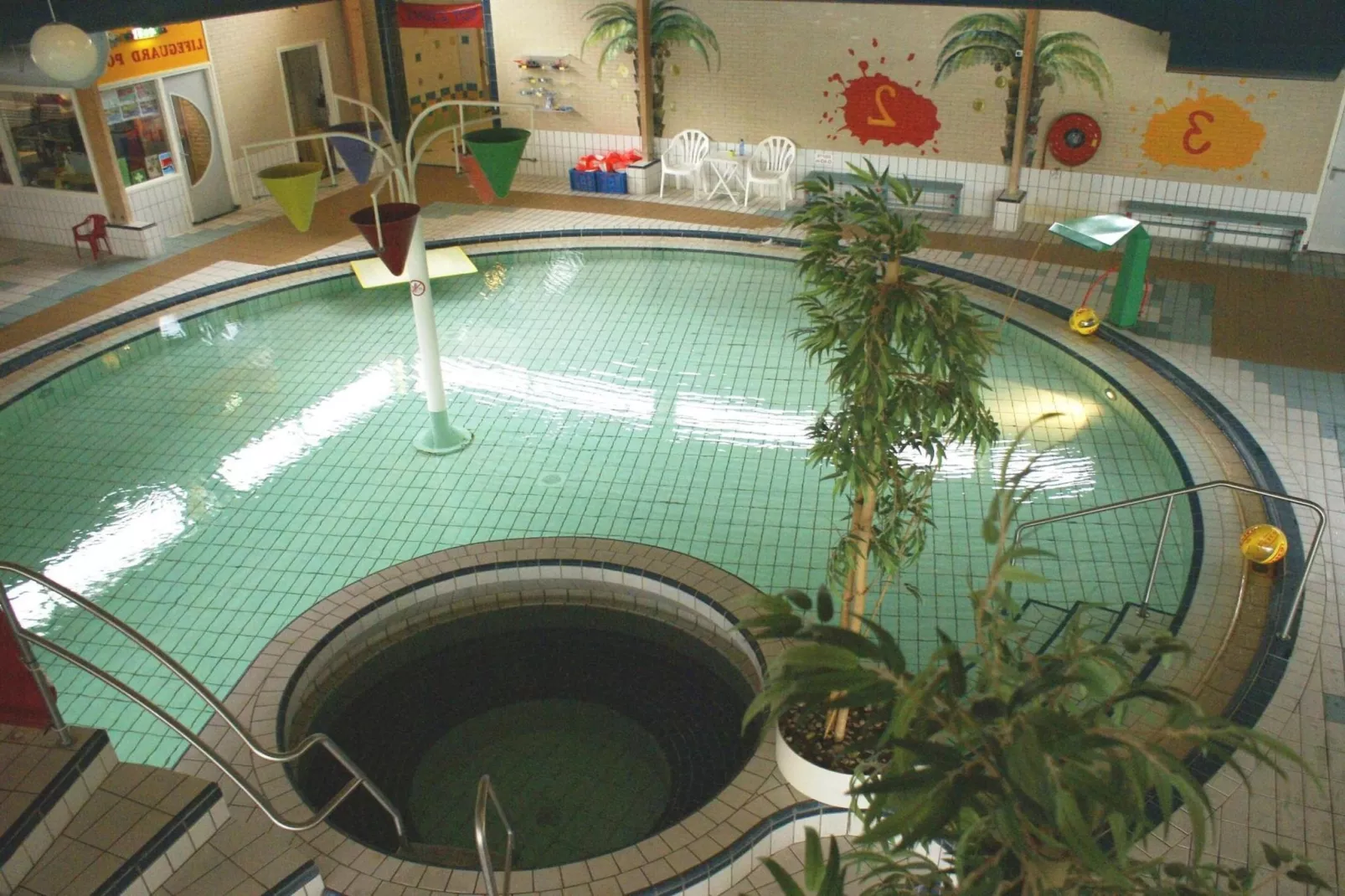 Vakantiepark Emslandermeer 1-Zwembad