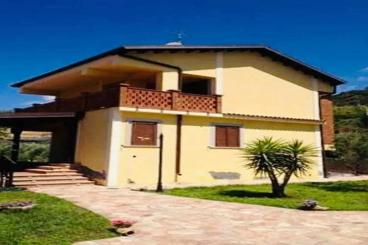 Ferienhaus Francavilla di Sicilia  Villa Uliveto-Buitenkant zomer
