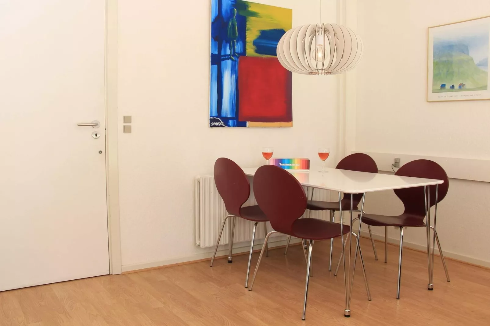 2-4 pers.Lejl.-Binnen