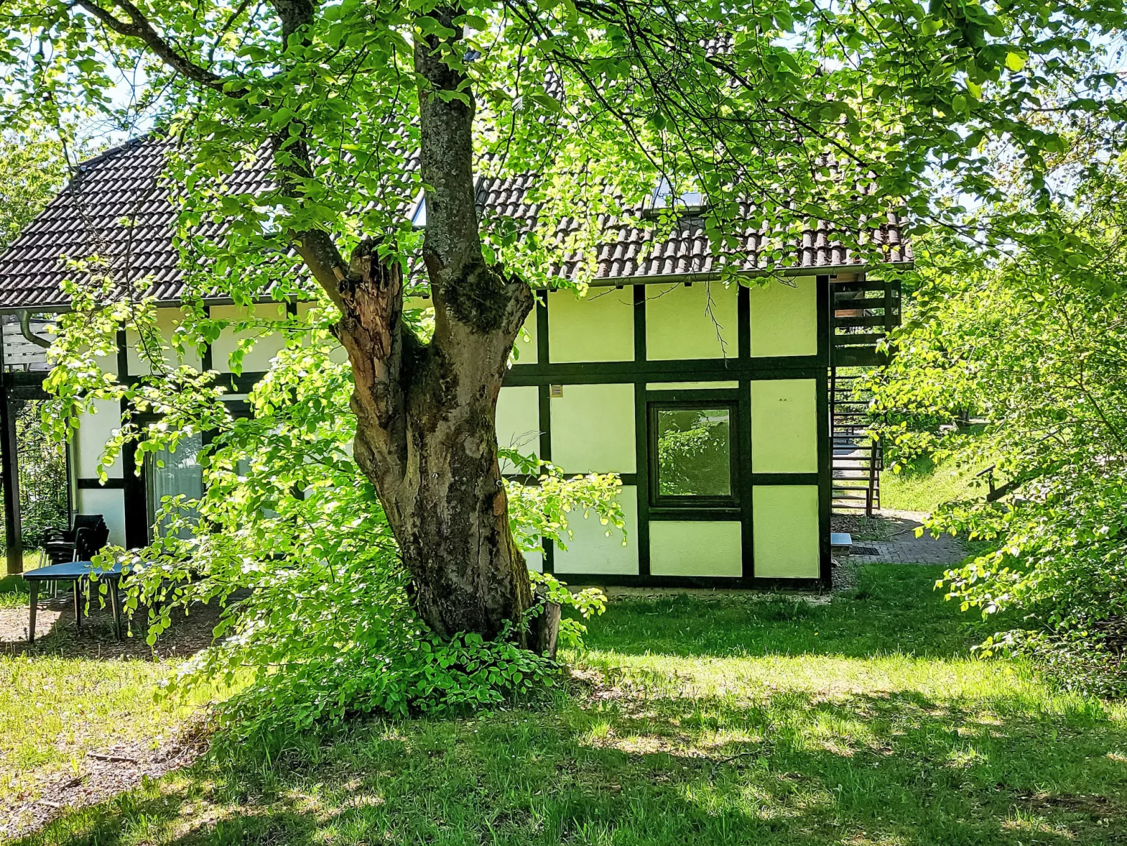 Sternberg 227-Buiten