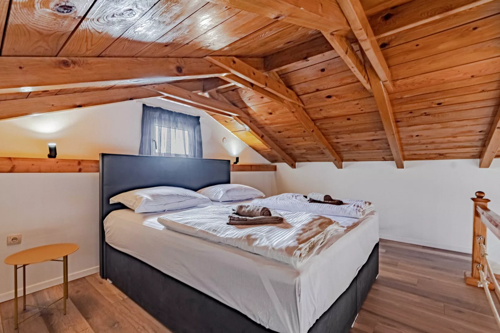 Villa Sea Edge - Three Bedroom Villa with Sea View-Slaapkamer