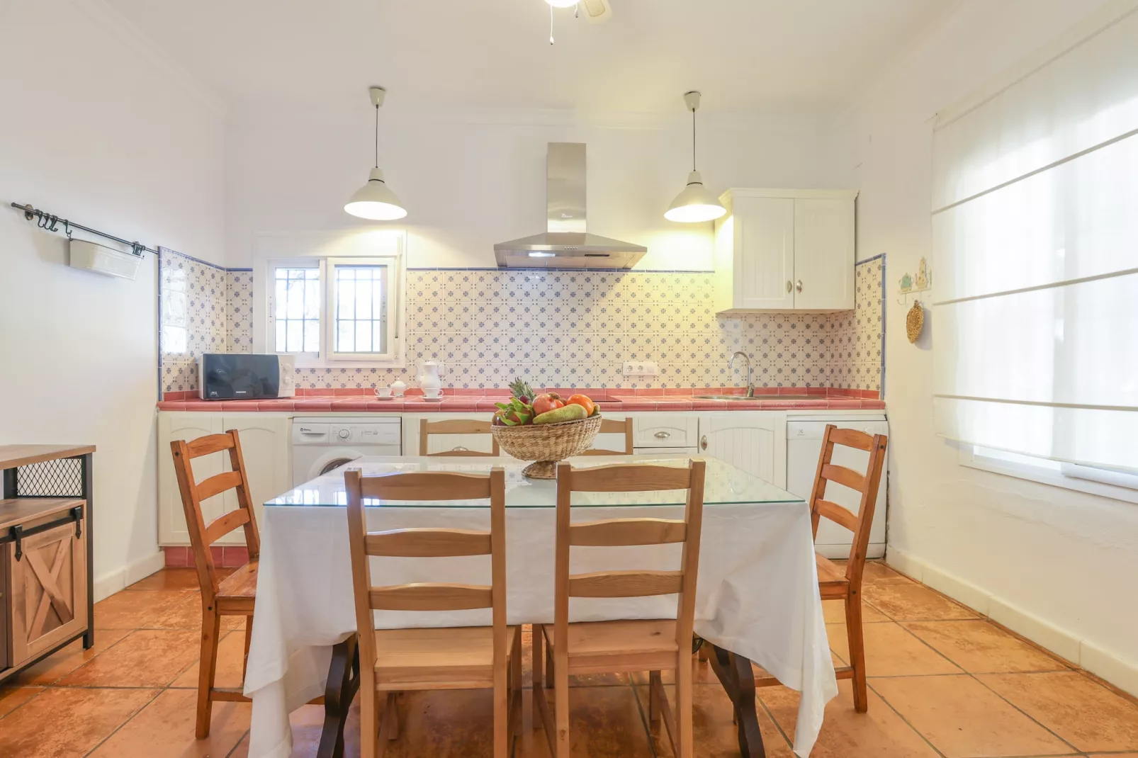 Casa Rural Los Menestrales-Eetkamer