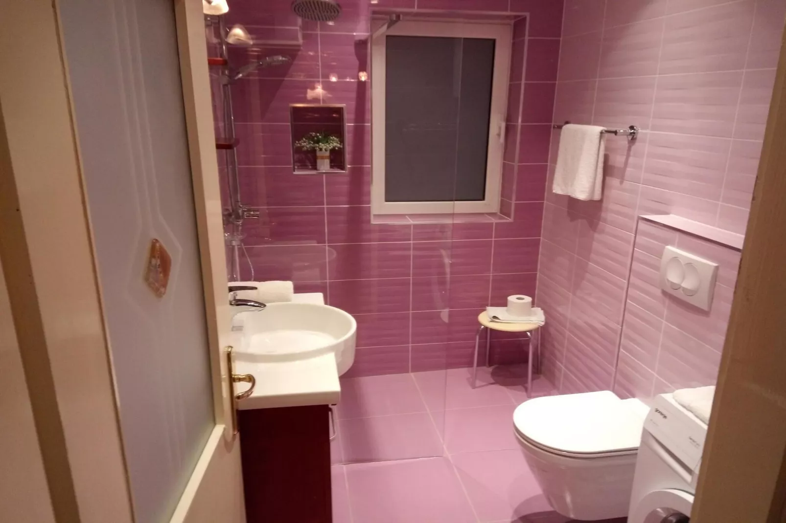 Apartment Saša-Badkamer
