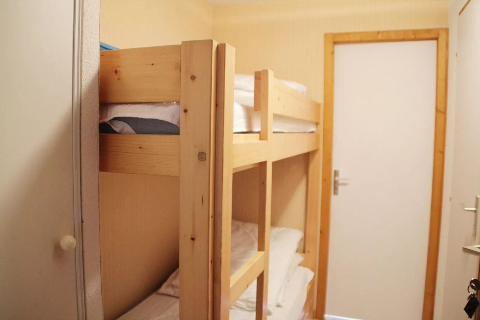 Christina CR19 FAMILY & MOUNTAIN 3 Pers.-Slaapkamer
