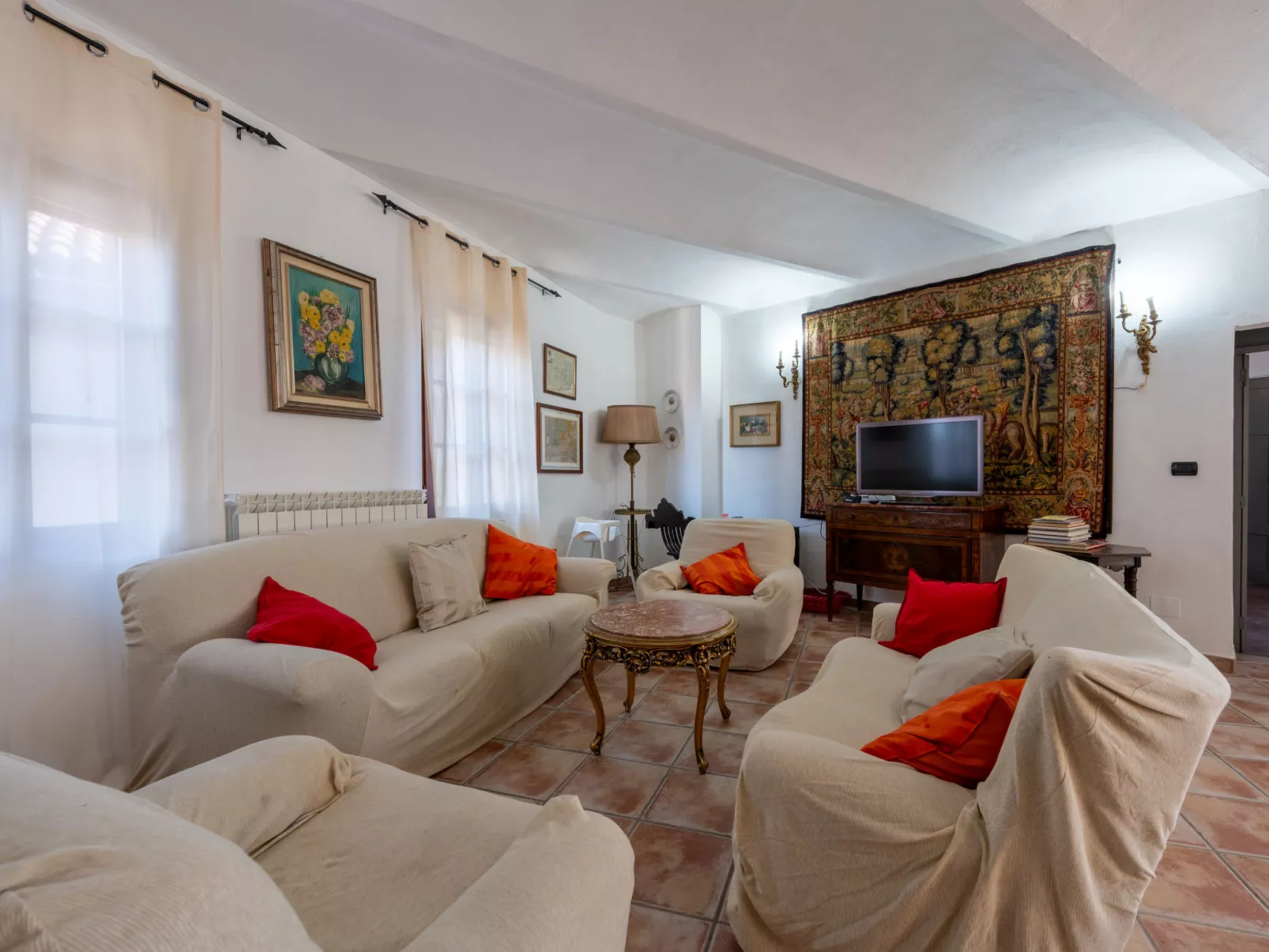 Relais San Desiderio-Binnen