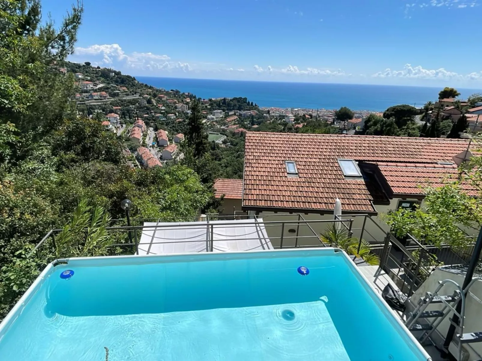 Paradise View-Buiten