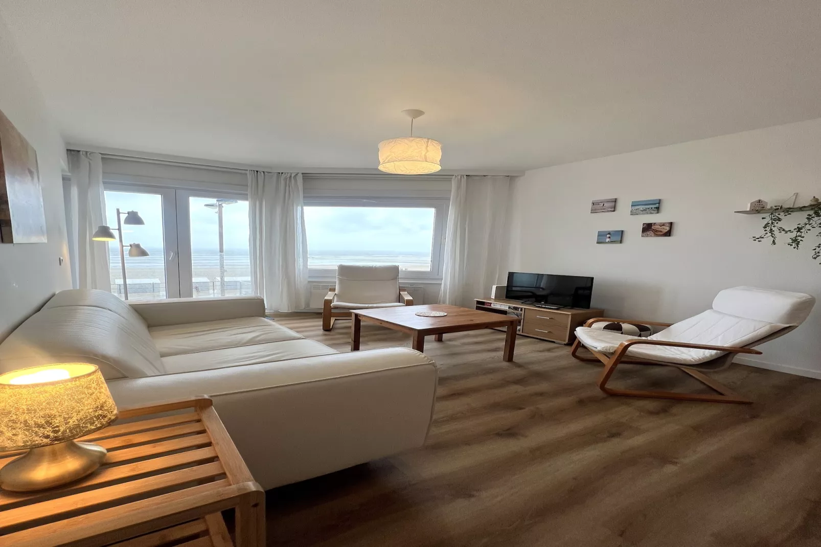 CASTELLA 0103/1A-Woonkamer
