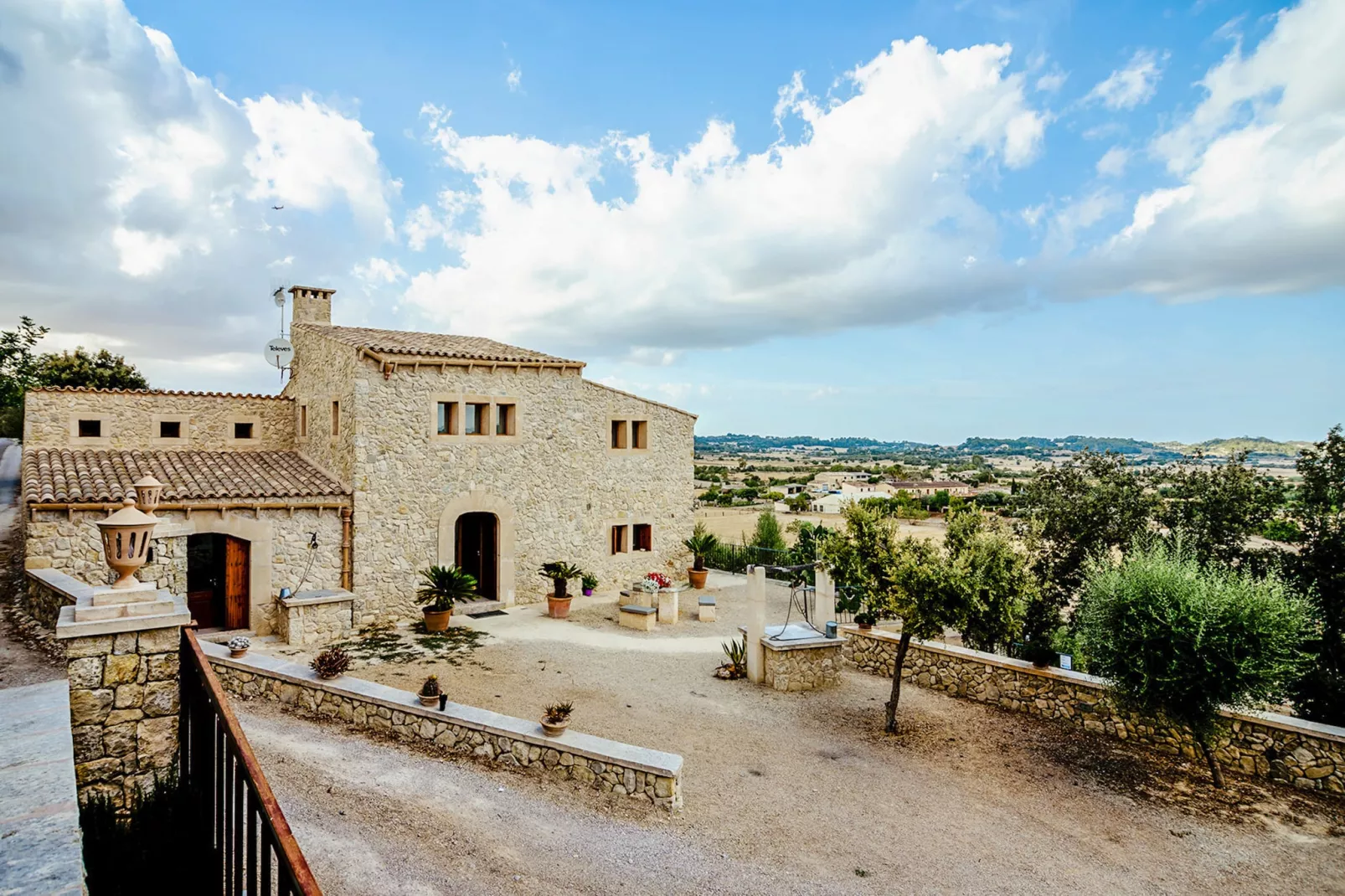 Es Turo Daviu, Finca 5StarsHome Mallorca-Buitenkant zomer