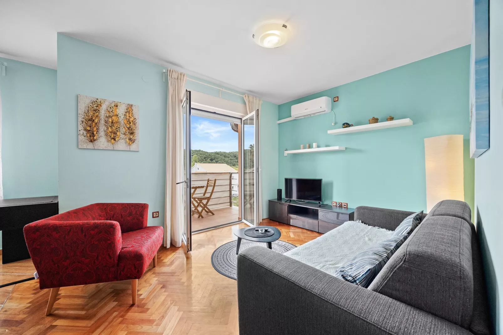 Apartments Neda - Two Bedroom Apartment Ruzmarin-Woonkamer