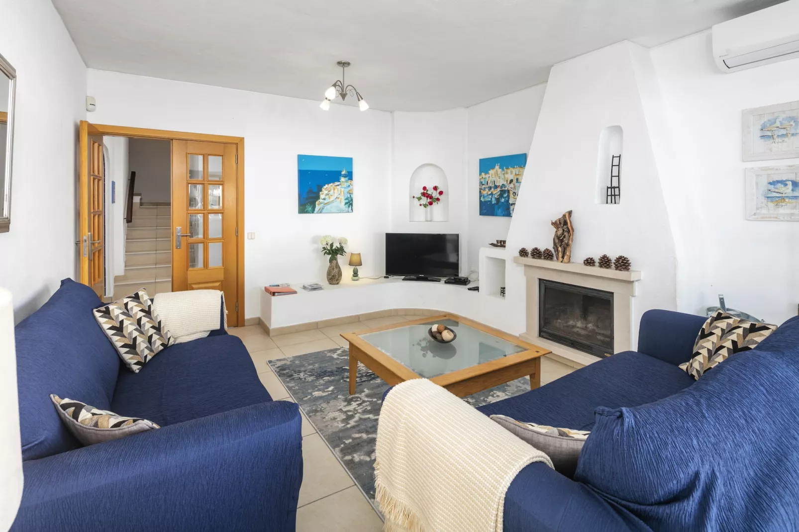 Casa Sentosa - Family villa in Carvoeiro-Woonkamer
