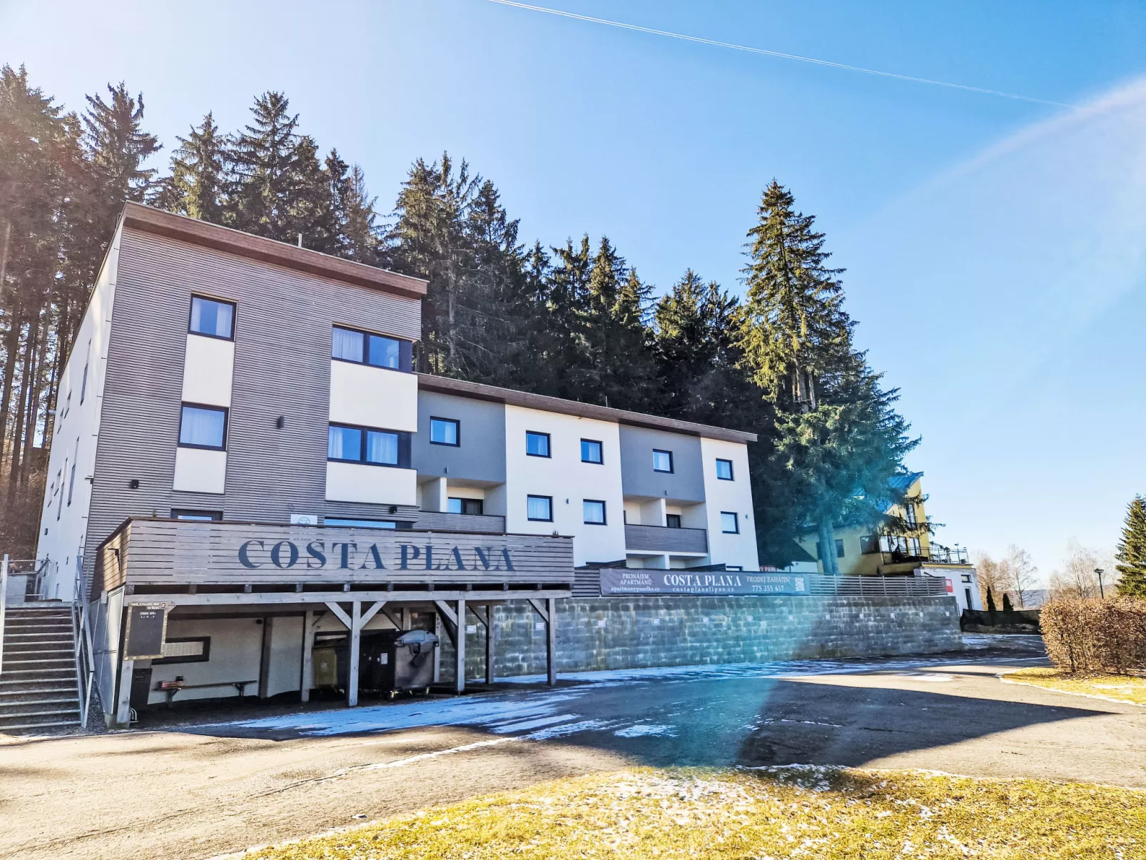 Costa Plana-Buiten