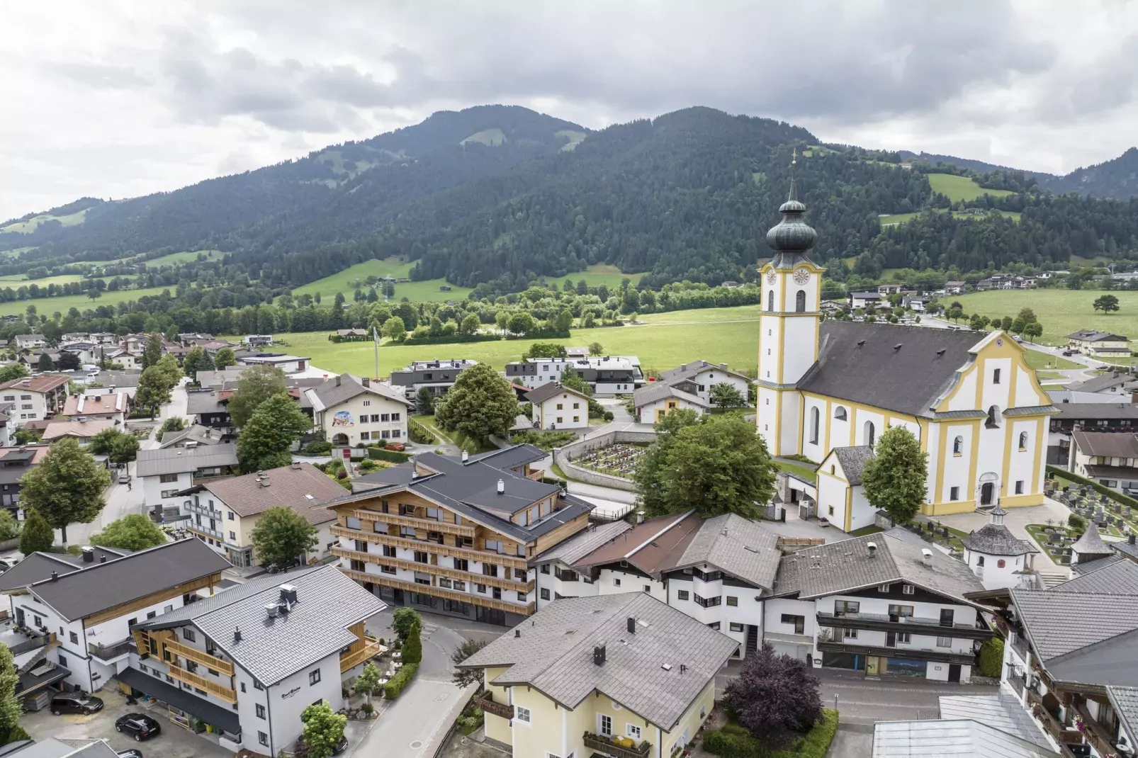 Apartments Austria Söll / APARTMENT TYPE B-Buitenkant zomer