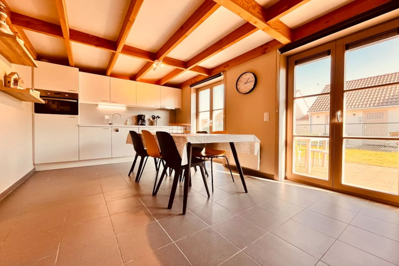 Mercatorpark Huis 28-Eetkamer
