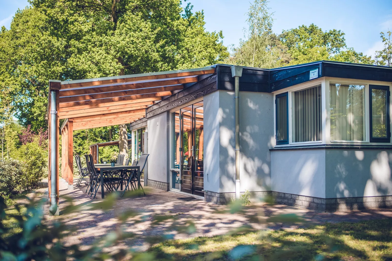 Semi-detached Bungalow | 2 - 6 people-Terrasbalkon