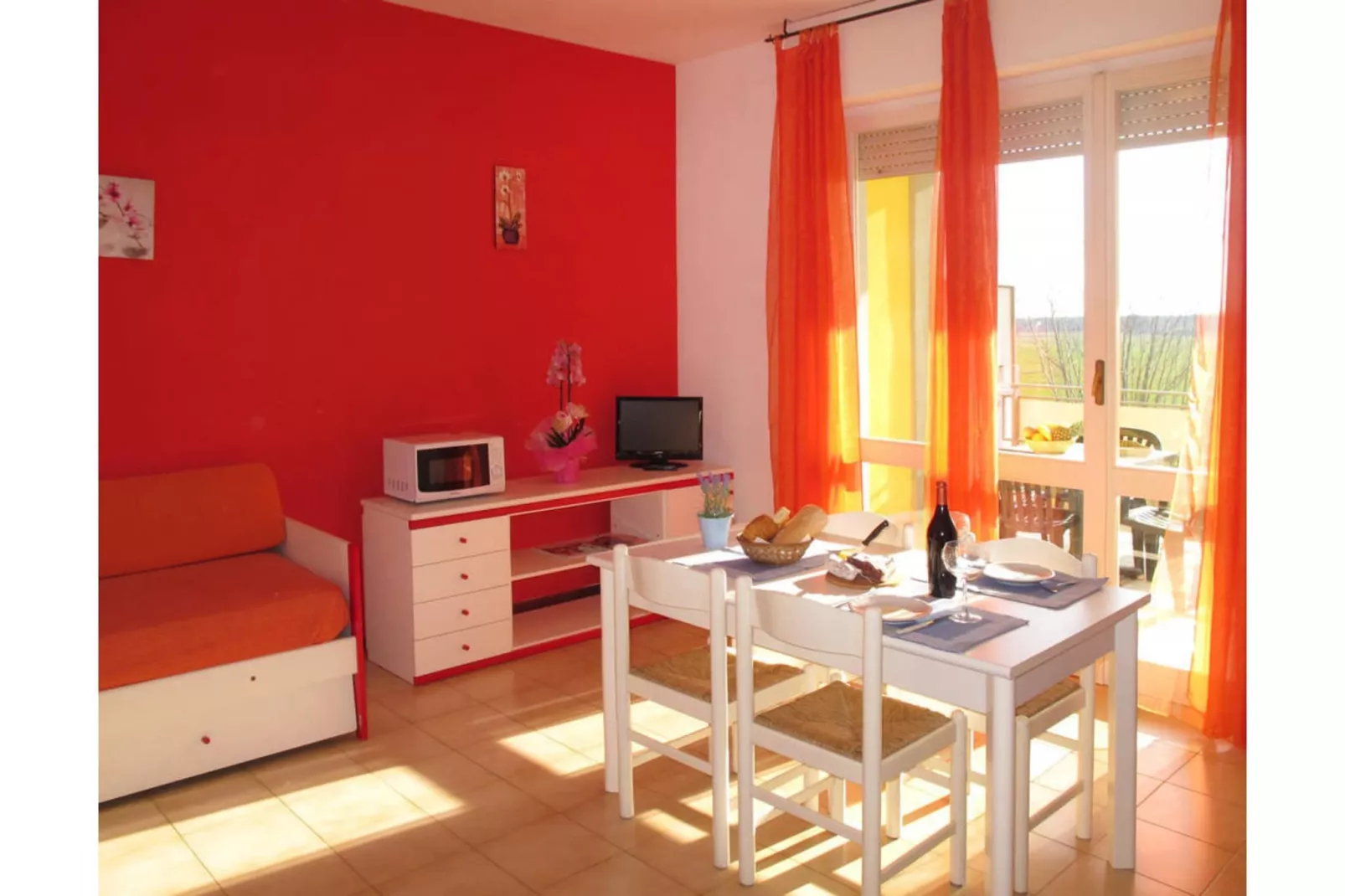 Residenza Alberghiera Italia in Luni - Bilocale B4-Woonkamer