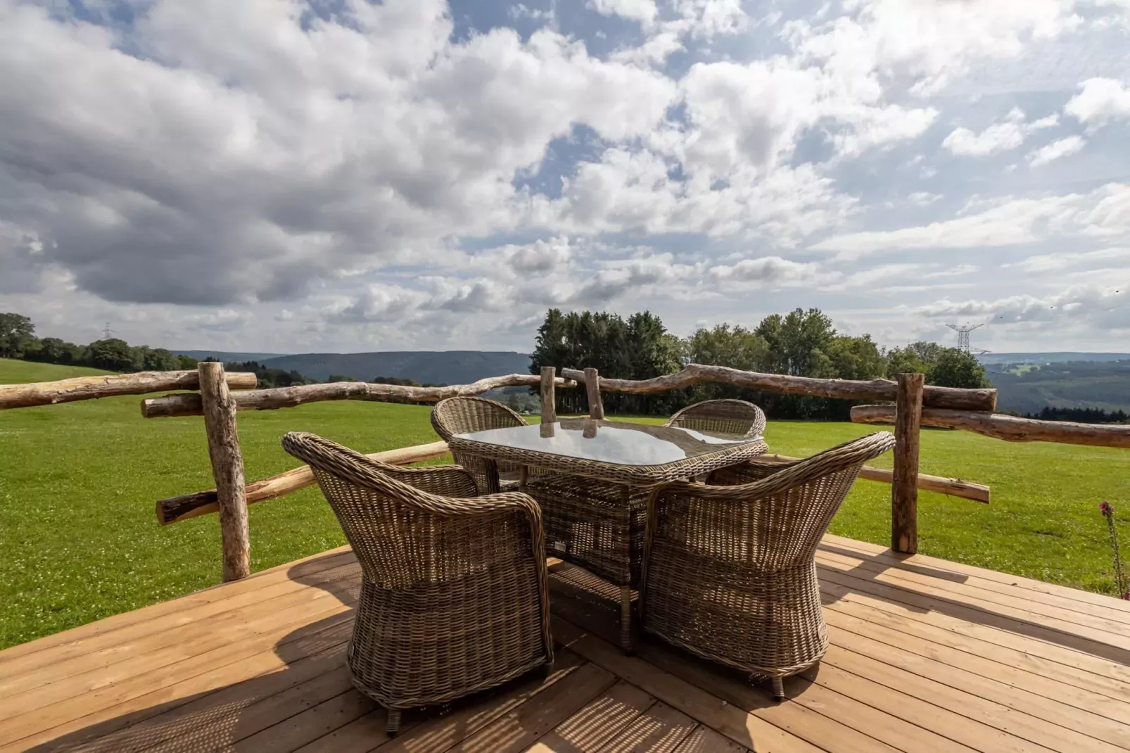 Chalet Bulle-Terrasbalkon