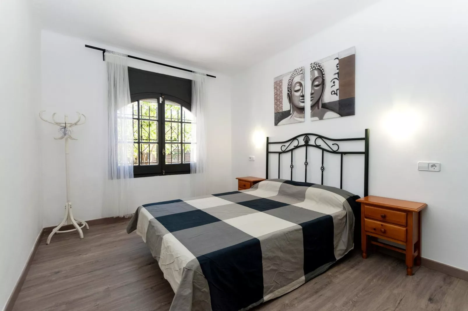 1215 BAIX CAMP casa con jardin