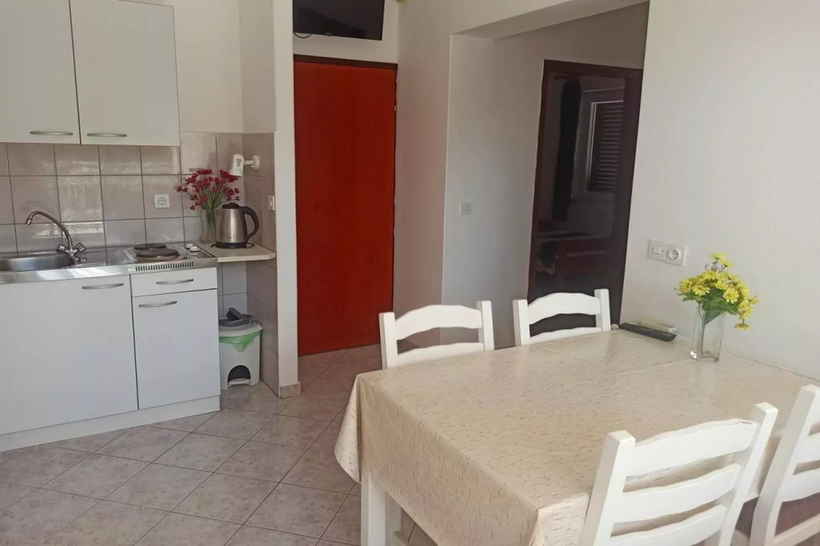 Apartments Pletikosa Gaj - A5-Eetkamer