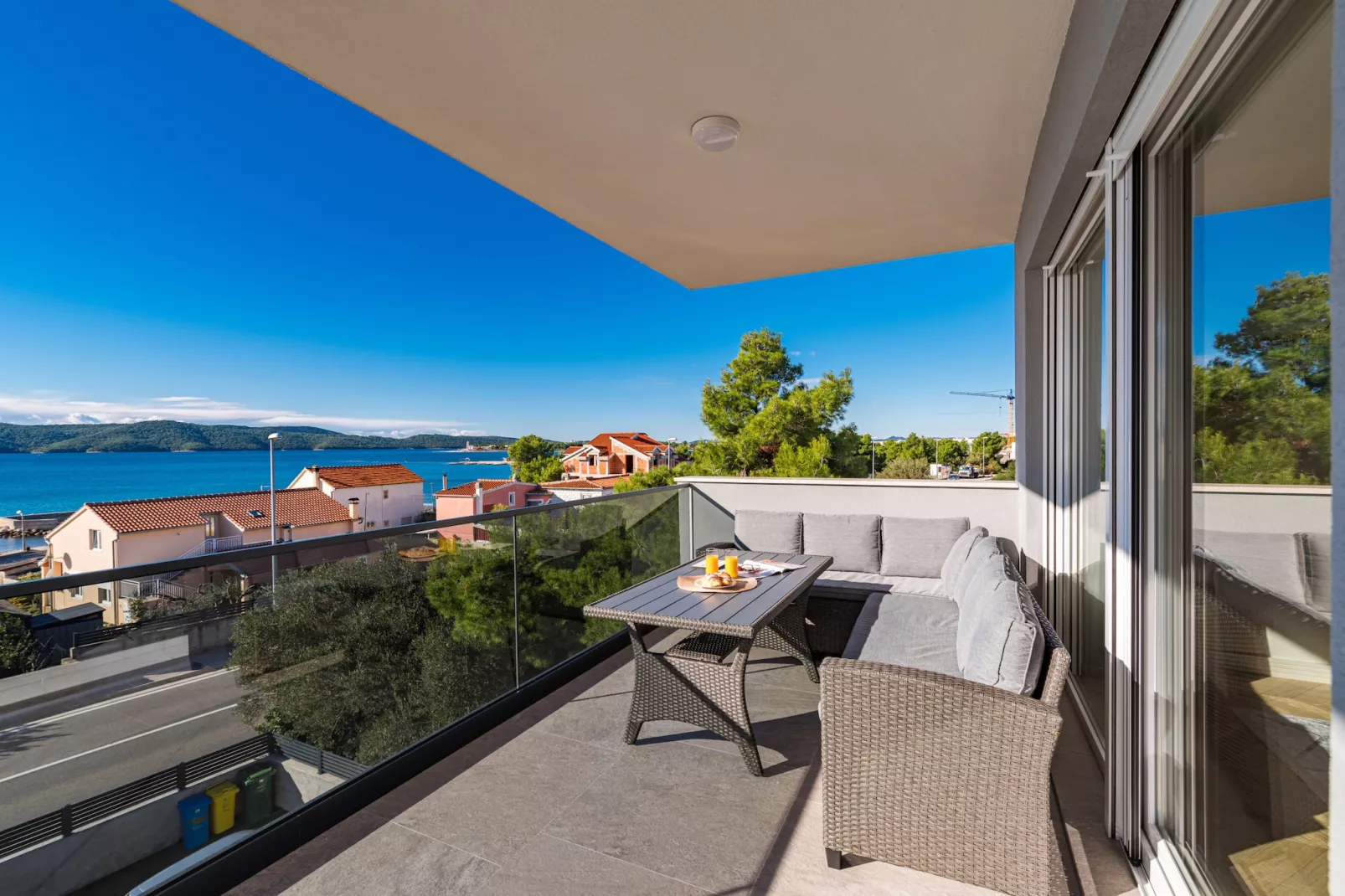 Luxury Apartment Tisa - three bedroom apartment-Terrasbalkon
