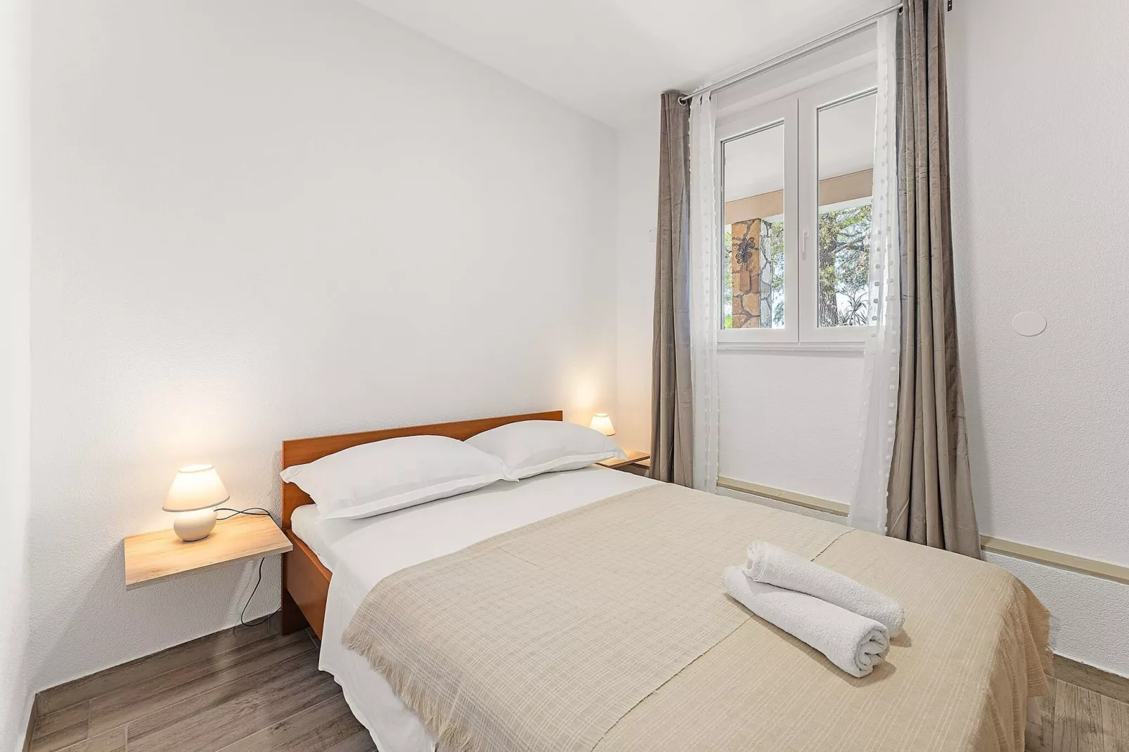 Apartments Kukljica - two bedroom apartment-Slaapkamer