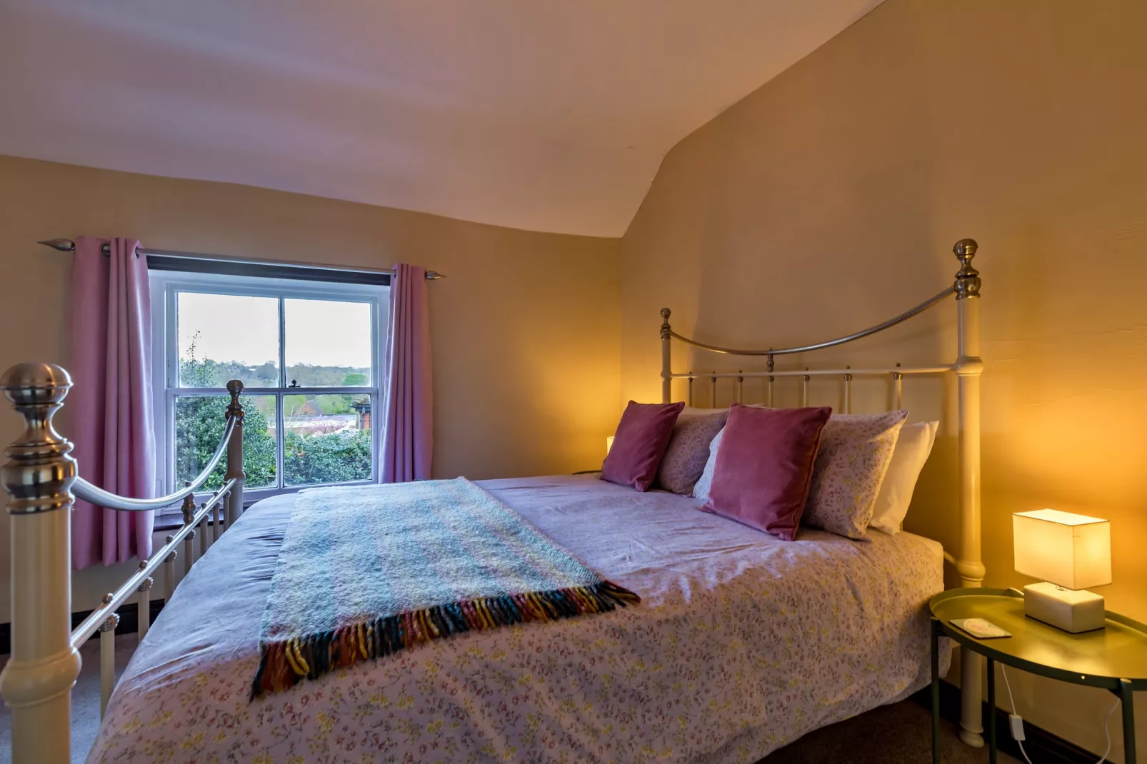 Spring Cottage-Slaapkamer