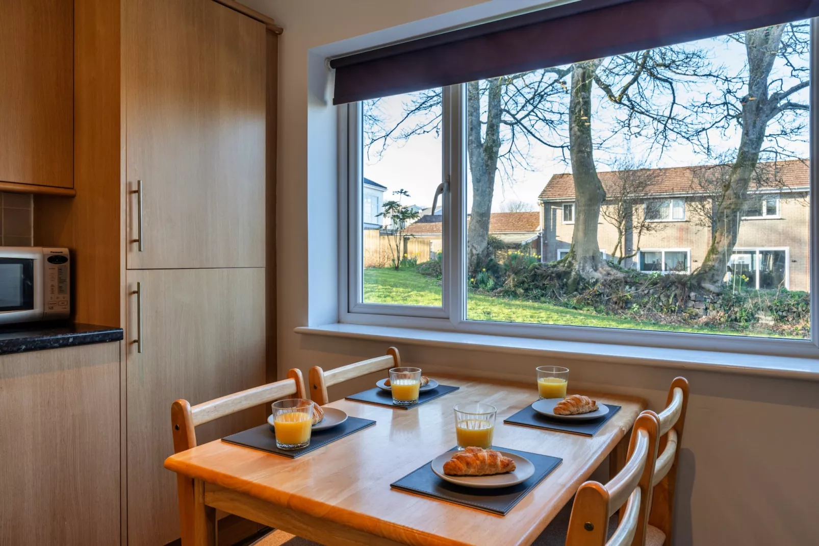 Carworgie Cottage-Eetkamer